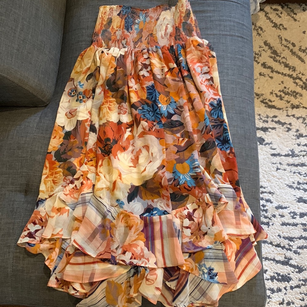 Anthropologie skirt sz L